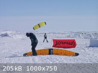 P4200968_lo.jpg - 205kB
