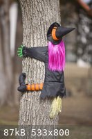 witch in a tree 800 by 533.jpg - 87kB